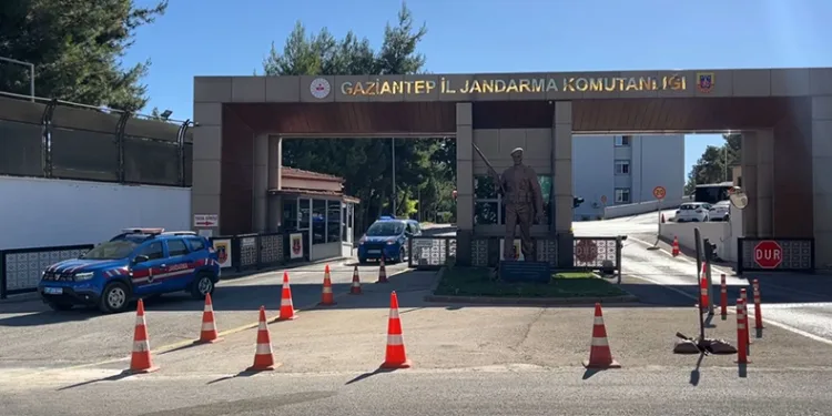 99 suç kaydı olan şahısı jandarma yakaladı