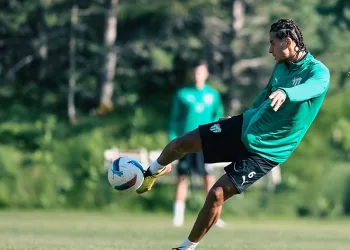 Bursaspor şut çalıştı