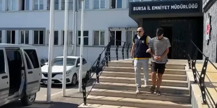 Bursa’da hırsız gezmek için motosiklet çaldı