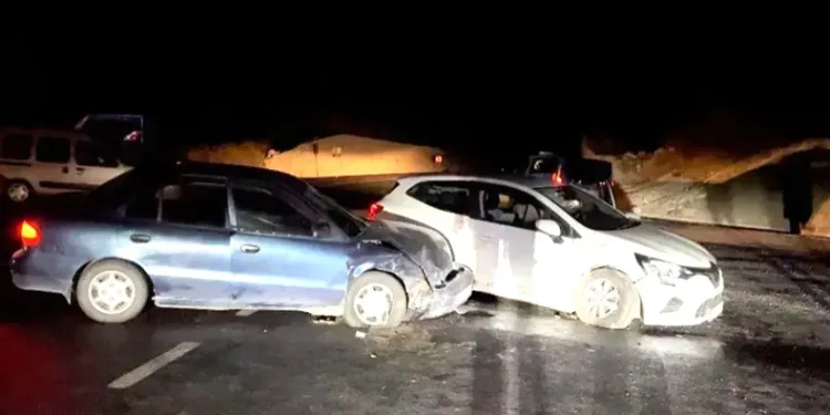 Emet’te trafik kazası: 5 yaralı