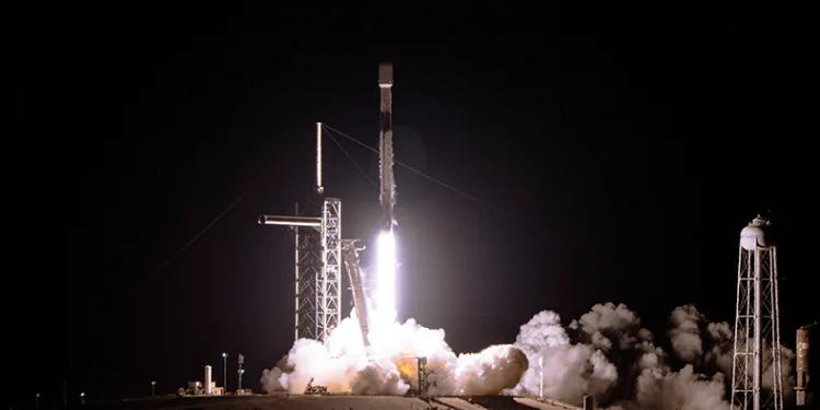SpaceX, 23 uydusunu yörüngeye gönderdi