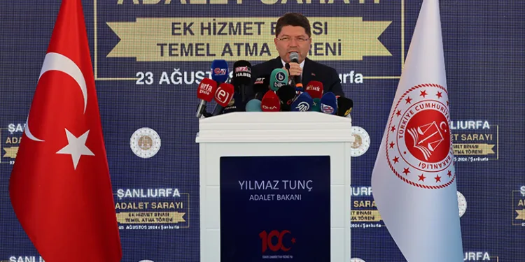 Bakan Tunç’tan yeni anayasa açıklaması