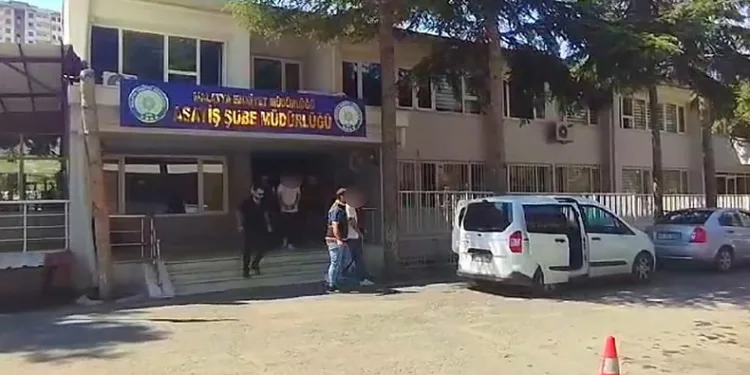Burs vaadiyle dolandırıcılığa 2 tutuklama