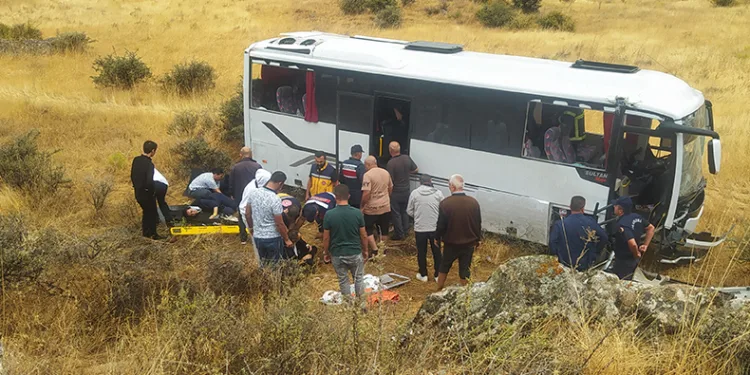 Düğün yolu faciaya dönüştü
