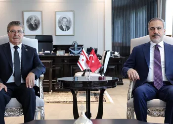 Bakan Fidan, KKTC Başbakanı Üstel ile görüştü
