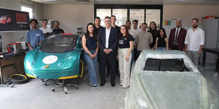 BTÜ elektrikli araç yarışları’na hazırlanıyor