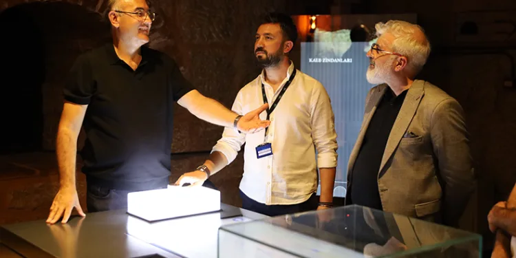 Sunay Akın’dan Bursa’ya müze ziyareti
