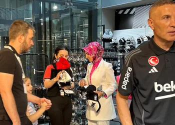 Bakan Göktaş’tan sürpriz “Kartal Yuvası” ziyareti