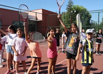 Nilüfer Yaz Spor Okulları’na 7 bin 500 öğrenci katıldı