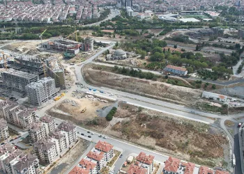 747 arsa satışa çıkıyor