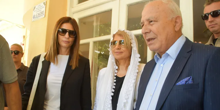 Tansu Çiller, eski çalışma arkadaşını yalnız bırakmadı