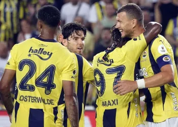 Edin Dzeko, üst üste 2 sezon açılışında da gol attı