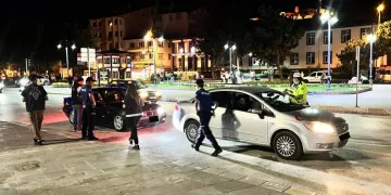 Kastamonu’da bin 63 şahıs sorgulandı