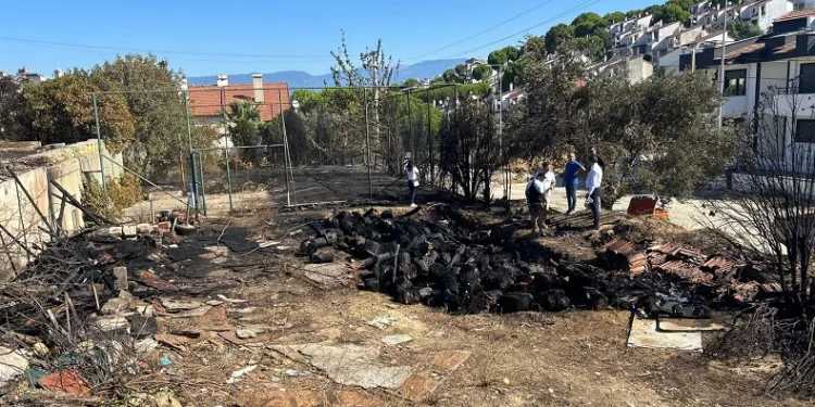 Spor tesisinde çıkan yangın kısa sürede söndürüldü