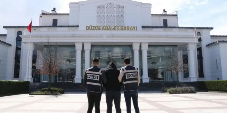 Aranan 37 şahıs yakalandı