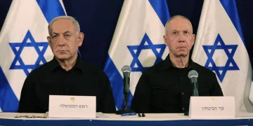 İsrail Savunma Bakanı Gallant, Netanyahu’nun “mutlak zafer” açıklamasını “saçmalık” olarak nitelendirdi