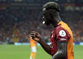 Davinson Sanchez’in sağ üst arka adalesinde kanama tespit edildi