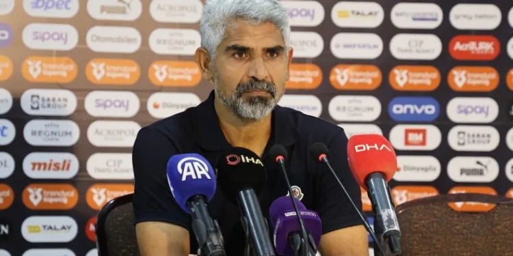 Bodrum FK Teknik Direktörü İsmet Taşdemir: “Son dakika golü üzdü, ancak oyunumuz umut verdi”