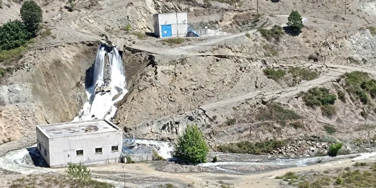 Amasya’da HES’te heyelan