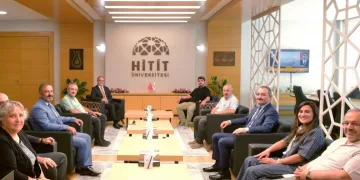 Kent Konseyi Yürütme Kurulundan Rektör Öztürk’e ziyaret