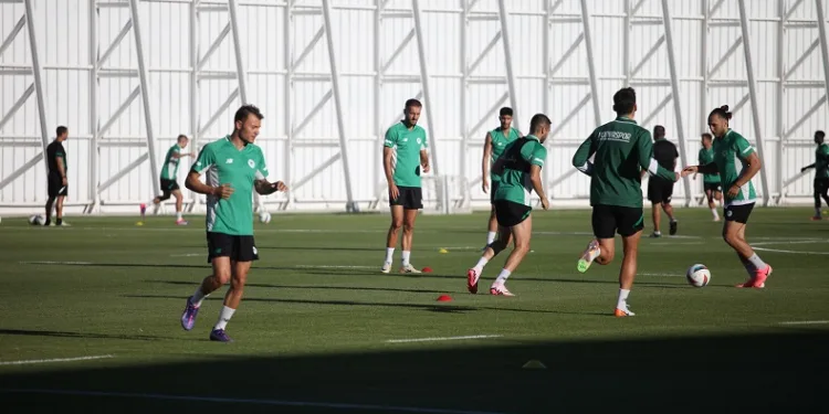 Konyaspor’da Galatasaray maçı hazırlıkları sürüyor