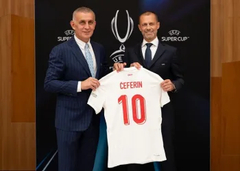TFF Başkanı Hacıosmanoğlu, UEFA Başkanı Ceferin ile bir araya geldi