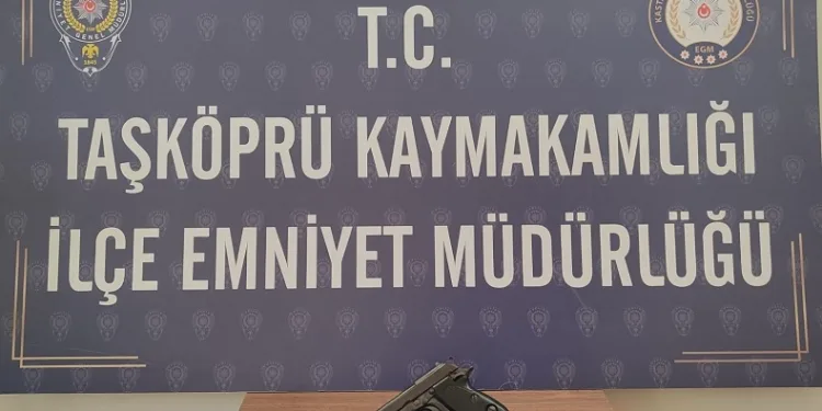 Ruhsatsız tabancayla yakalanan şahıs hakkında işlem başlatıldı