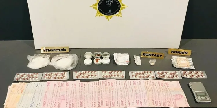 Samsun’da uyuşturucu operasyonu: 5 gözaltı