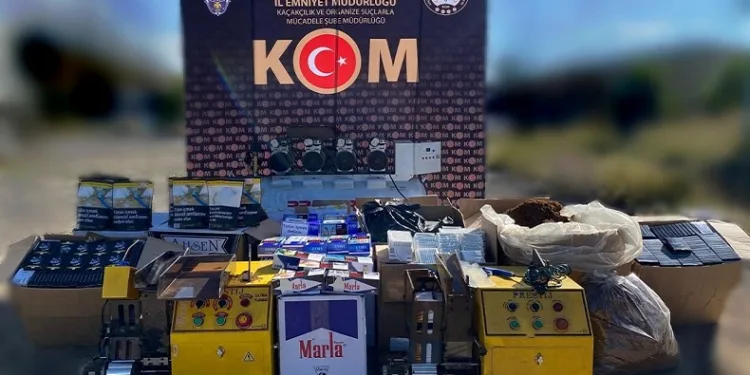 Aşkale’de kaçak sigara operasyonu