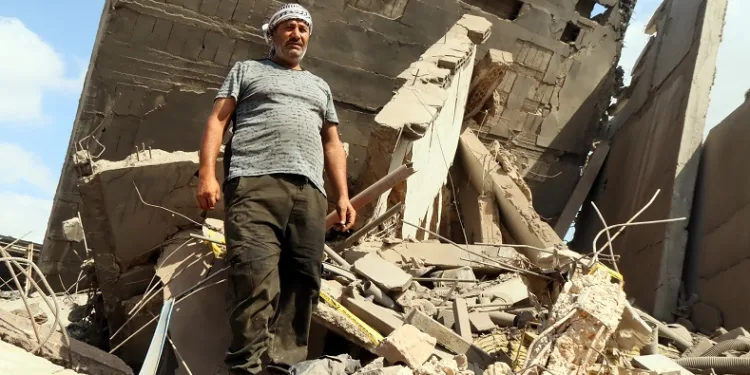 İsrail’den Lübnan’ın güneyine saldırı