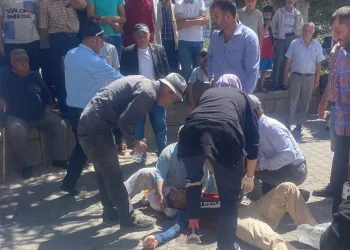 Çatıdan düşen işçi ağır yaralandı