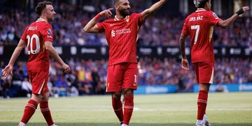 Liverpool, sezona 3 puanla başladı
