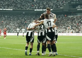 Trendyol Süper Lig: Beşiktaş: 4 – Antalyaspor: 2