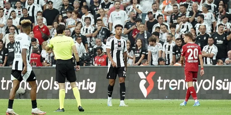 Cher Ndour, Beşiktaş formasıyla ilk maçına çıktı