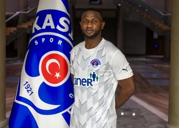 Kasımpaşa, Nicholas Opoku’yu kadrosuna kattı