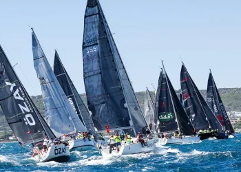Aegeanlink Regatta’da kupayı Arkas Sailing Team kaldırdı