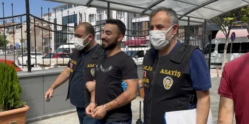 Polisle silahlı çatışmaya giren şahıs adliyeye sevk edildi