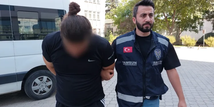 Uyuşturucu ticaretinden gözaltına alındı