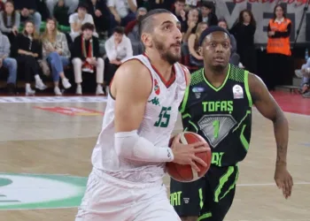 Kenan Sipahi, bir yıl daha Karşıyaka’da