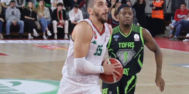 Kenan Sipahi, bir yıl daha Karşıyaka’da