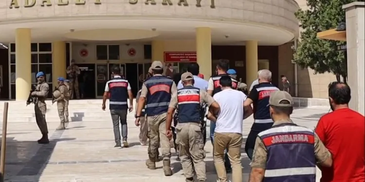 Şanlıurfa merkezli terör operasyonunda 3 tutuklama