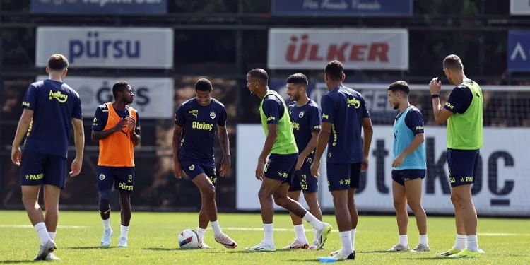 Fenerbahçe, Çaykur Rizespor maçı hazırlıklarına devam etti