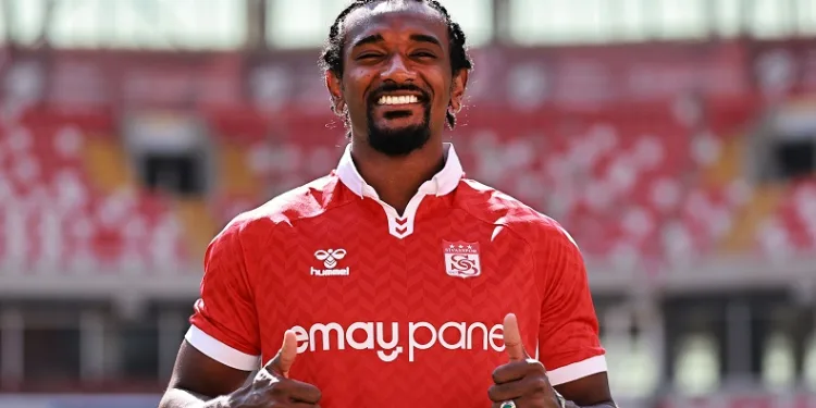 Samuel Moutoussamy resmen Sivasspor’da