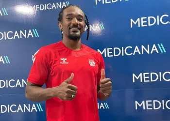Sivasspor’un yeni transferi Samuel Moutoussamy sağlık kontrolünden geçti
