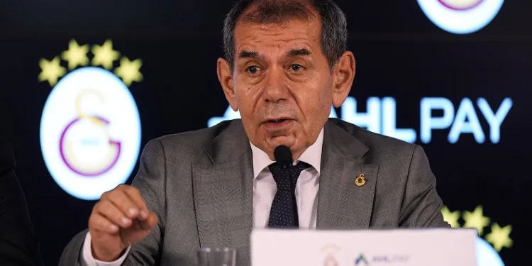 Galatasaray Başkanı Dursun Özbek: “Transfer sürecinde kaptanlık anlamında da değişiklik yapılabiliyor”