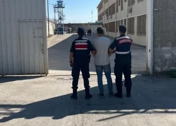 Cinayet zanlısı yol kontrolünde yakalandı