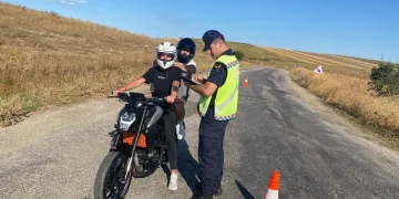 Kırklareli’de jandarmadan trafik denetimi
