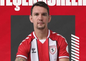 Belçikalı golcü Benito Raman, ülkesinin takımına transfer oldu
