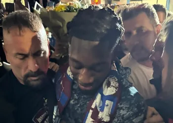 Trabzonspor’un yeni transferi Muhammed Cham Trabzon’da