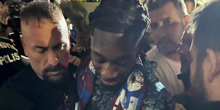 Trabzonspor’un yeni transferi Muhammed Cham Trabzon’da